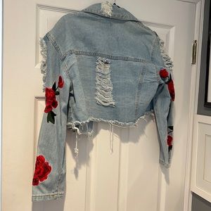 36 point 5 Distressed blue denim jean cropped jacket size small
